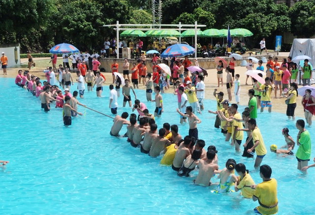 水上趣味运动会